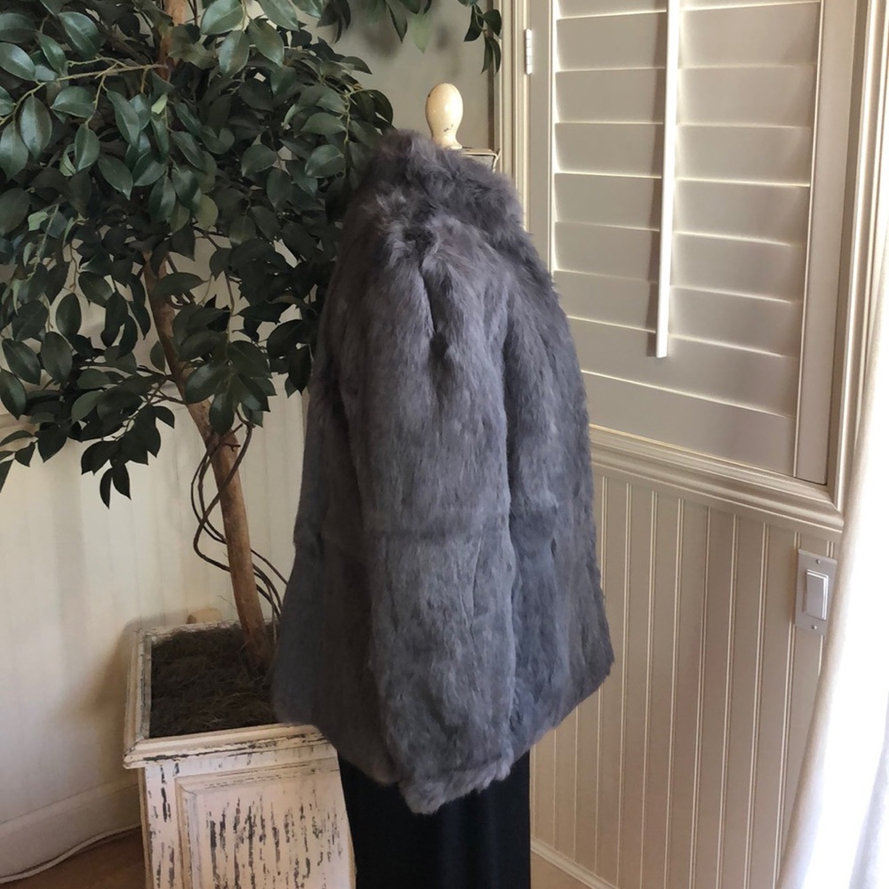 Stunning Vintage Rabbit Coat - Picture 4 of 8
